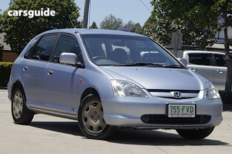 Blue 2000 Honda Civic Hatchback VI