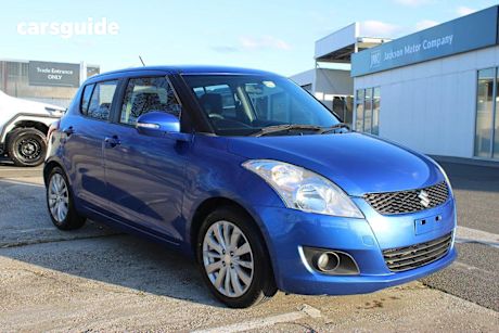 Blue 2013 Suzuki Swift Hatch GLX F