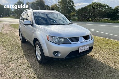 Silver 2008 Mitsubishi Outlander Wagon LS