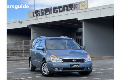 Blue 2010 Kia Grand Carnival Wagon SI F