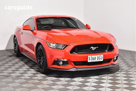 Red 2017 Ford Mustang Coupe GT R