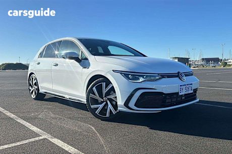 White 2023 Volkswagen Golf Hatch 110TSI R-LINE F