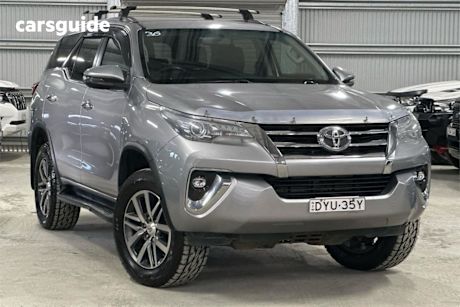 Silver 2018 Toyota Fortuner Wagon Crusade
