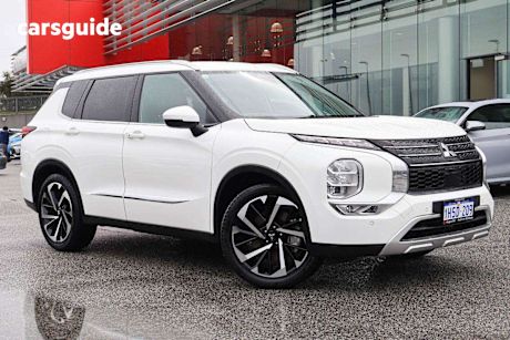 White 2022 Mitsubishi Outlander Wagon ASPIRE F
