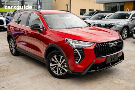 Red 2025 GWM Haval Jolion Wagon Lux