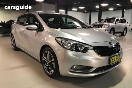 Silver 2015 Kia Cerato Hatchback SLI