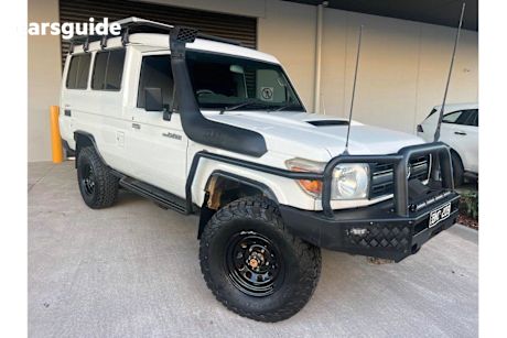 White 2011 Toyota Landcruiser SUV WORKMATE TROOPCARRIER 4X4