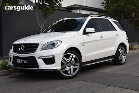 White 2013 Mercedes-Benz ML63 Wagon AMG (4X4)