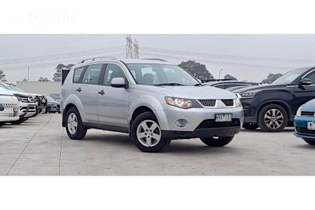 Silver 2008 Mitsubishi Outlander Wagon LS 4X4