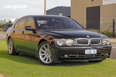 Black 2005 BMW 745I Sedan