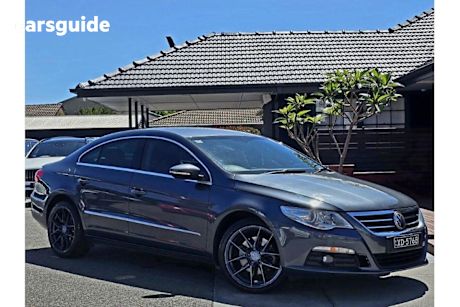 Grey 2009 Volkswagen Passat Sedan 125TDI F