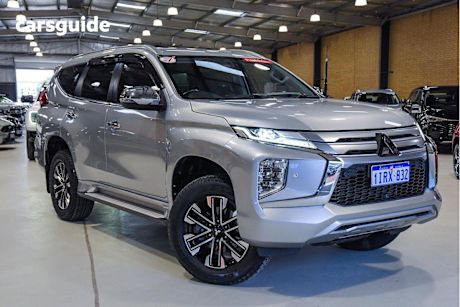 Silver 2020 Mitsubishi Pajero Sport Wagon EXCEED 4X4