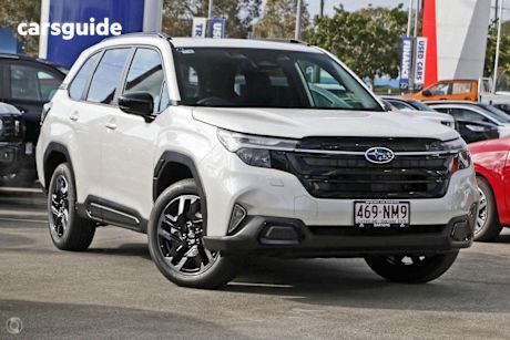White 2025 Subaru Forester SUV TOURING 4WD