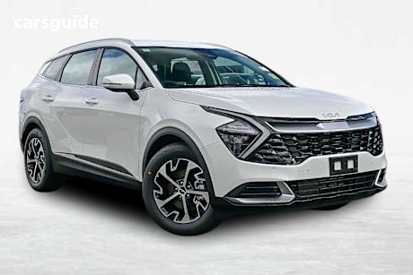 White 2024 Kia Sportage Wagon HEV SX F