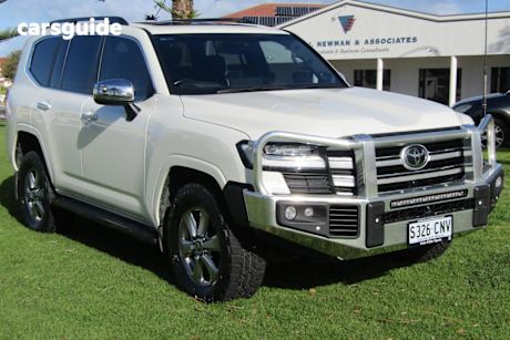 White 2022 Toyota Landcruiser Wagon LC300 Sahara (4X4)