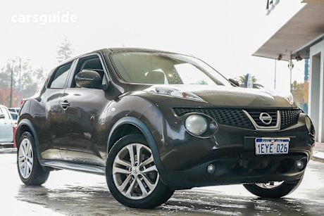 Brown 2015 Nissan Juke Wagon TI-S (awd)