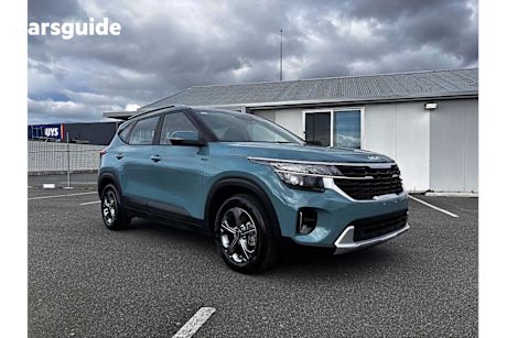 Blue 2023 Kia Seltos Wagon S F