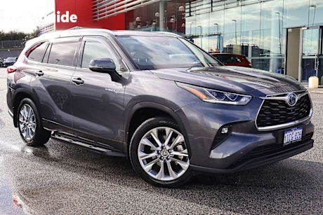 Grey 2021 Toyota Kluger Wagon GRANDE 4X4