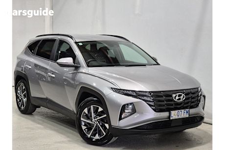 Silver 2023 Hyundai Tucson SUV ELITE N LINE 4X4