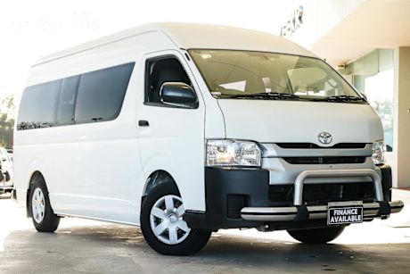 White 2015 Toyota Hiace Bus Commuter