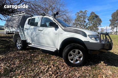 White 2011 Mitsubishi Triton Double Cab Utility Gl-R (4X4)