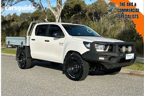White 2020 Toyota Hilux OtherCar SR 4X4