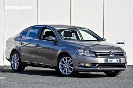 Grey 2013 Volkswagen Passat Sedan 130 TDI Highline