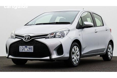 Silver 2015 Toyota Yaris Hatch ASCENT F