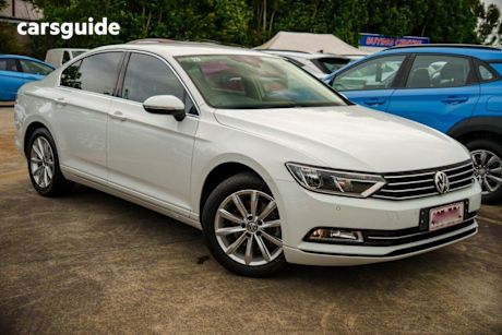White 2017 Volkswagen Passat Sedan 132 TSI Comfortline