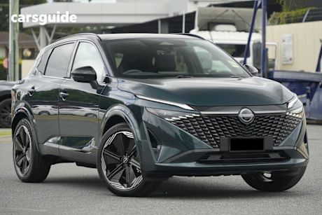 Blue 2025 Nissan Qashqai Wagon N-Design E-Power (hybrid)