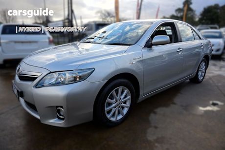 Silver 2010 Toyota Camry Sedan Hybrid