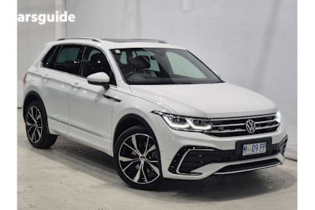 White 2024 Volkswagen Tiguan SUV 162TSI R-LINE 4WD
