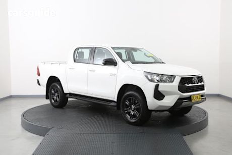 White 2024 Toyota Hilux Double Cab Chassis SR (4X4)