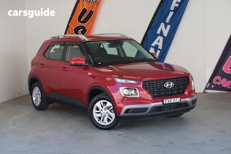 Red 2022 Hyundai Venue Wagon