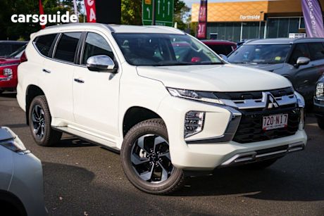 White 2024 Mitsubishi Pajero Sport Wagon GLS (4WD) 7 Seat