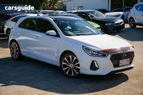 White 2017 Hyundai I30 Hatchback Premium 1.6 Crdi