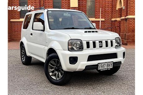 White 2015 Suzuki Jimny Wagon