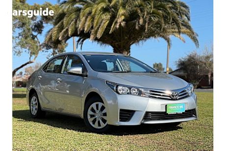 Silver 2015 Toyota Corolla Sedan Ascent