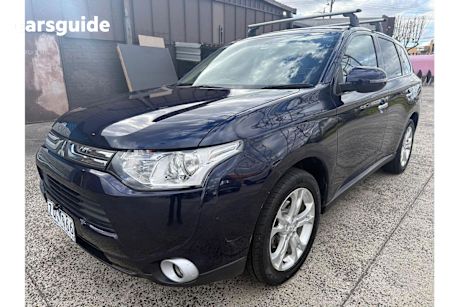 Blue 2013 Mitsubishi Outlander SUV ASPIRE 4X4