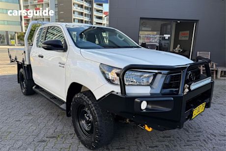 White 2020 Toyota Hilux X Cab Cab Chassis SR (4X4)