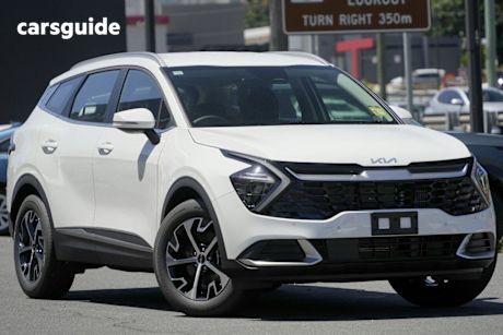White 2024 Kia Sportage Wagon SX HEV (fwd)