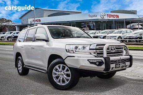 White 2019 Toyota Landcruiser SUV VX 4X4