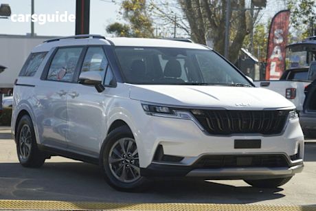 White 2023 Kia Carnival Wagon S