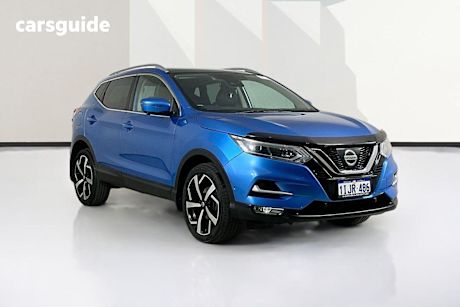 Blue 2018 Nissan Qashqai Wagon N-TEC