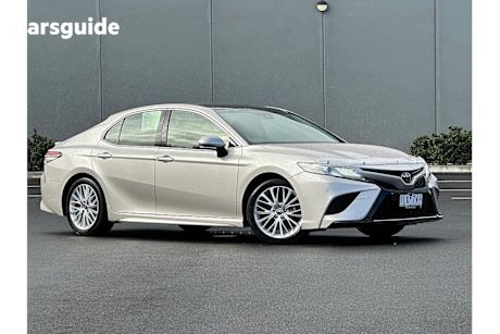 Brown 2017 Toyota Camry Sedan SL F