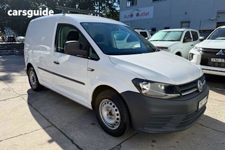 White 2016 Volkswagen Caddy Van TSI160 Runner