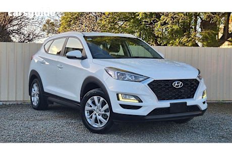 White 2020 Hyundai Tucson SUV ACTIVE 4X4