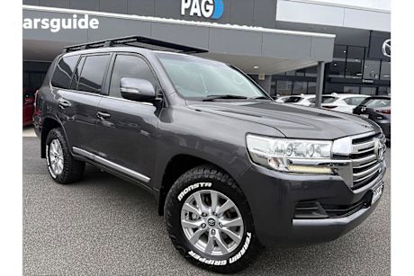 Grey 2017 Toyota Landcruiser SUV VX 4X4