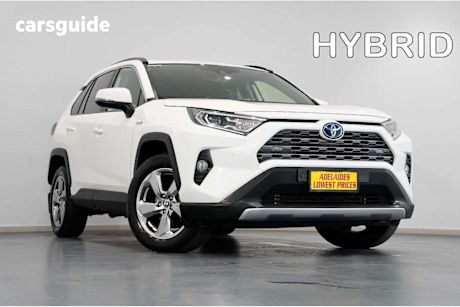 White 2020 Toyota RAV4 Wagon GXL F