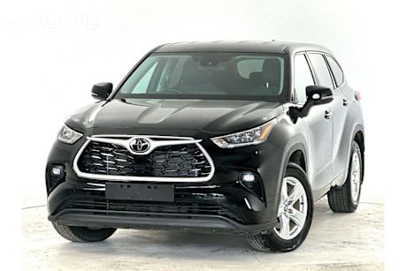 Black 2023 Toyota Kluger SUV GX F